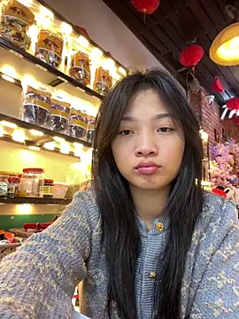 Lyn-be99 online show from 04.01.26