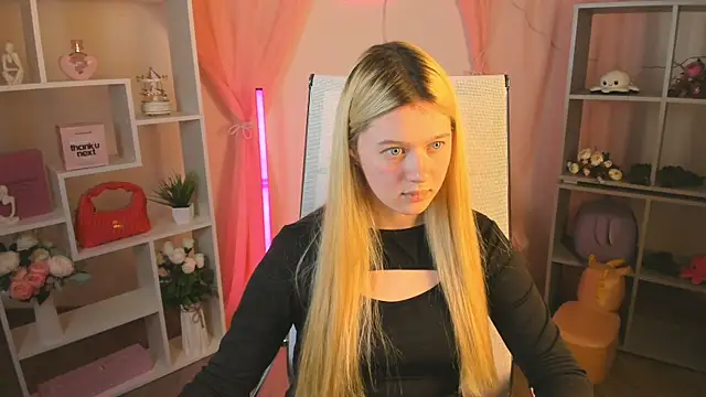 CelestineMauriac online show from 04.19.26