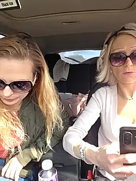 BeautifulFire23 online show from 04.04.26