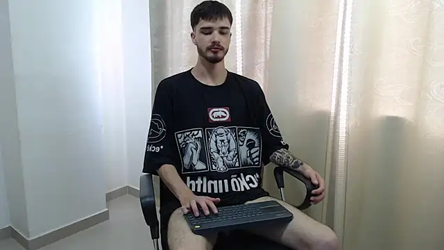 Snapshot of joseh0se chatting on 02.08.26 joseh0se online show from 02.08.26