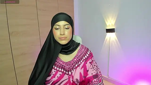 LAY LA  online show from 03.10.26