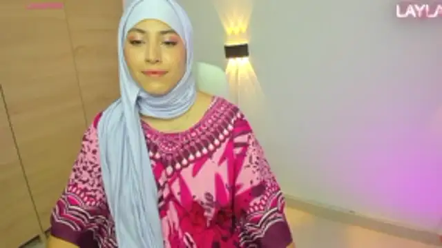 LAY LA  online show from 04.09.26