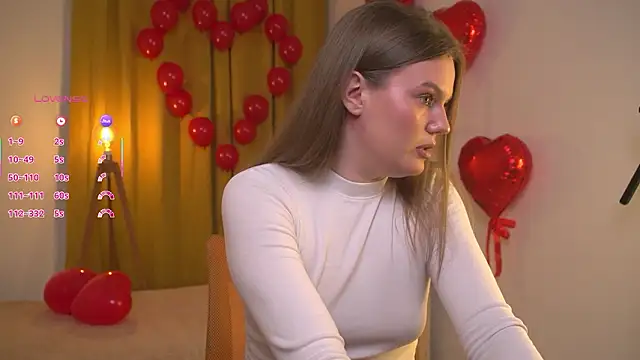 Snapshot of Agatha_Gris chatting on 02.11.26 Agatha Gris online show from 02.11.26