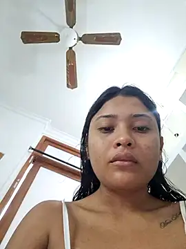 Layla em online show from 02.26.26