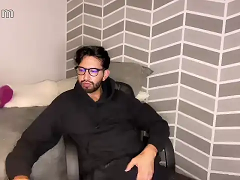 thomass1018 online show from 02.13.26