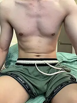 Snapshot of llkiki chatting on 03.10.26 llkiki online show from 03.10.26