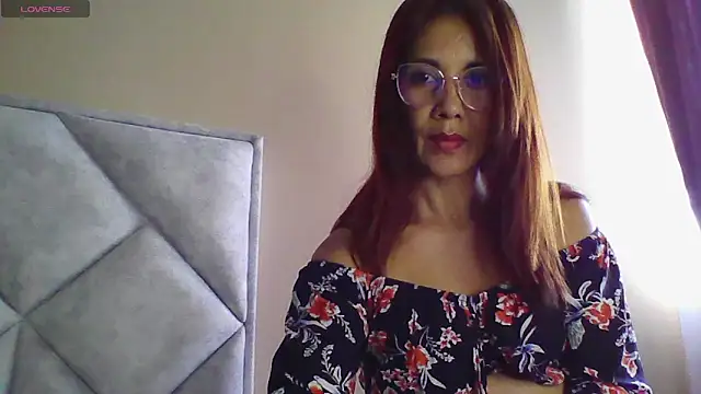 Snapshot of camila_star10 chatting on 03.31.26 camila star10 online show from 03.31.26