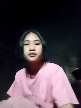 Hoa-tuylip online show from 02.05.26