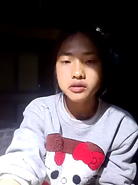 Snapshot of Hoa-tuylip chatting on 03.06.26 Hoa-tuylip online show from 03.06.26