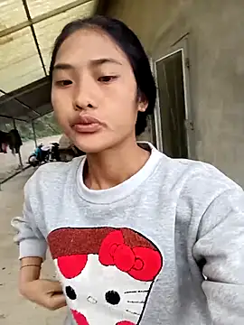 Snapshot of Hoa-tuylip chatting on 03.09.26 Hoa-tuylip online show from 03.09.26