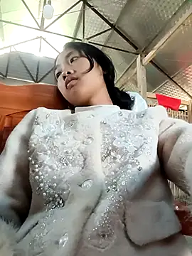 Snapshot of Hoa-tuylip chatting on 03.18.26 Hoa-tuylip online show from 03.18.26