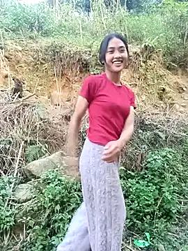 Snapshot of Hoa-tuylip chatting on 03.30.26 Hoa-tuylip online show from 03.30.26