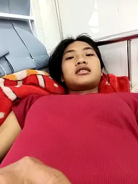 Snapshot of Hoa-tuylip chatting on 04.05.26 Hoa-tuylip online show from 04.05.26