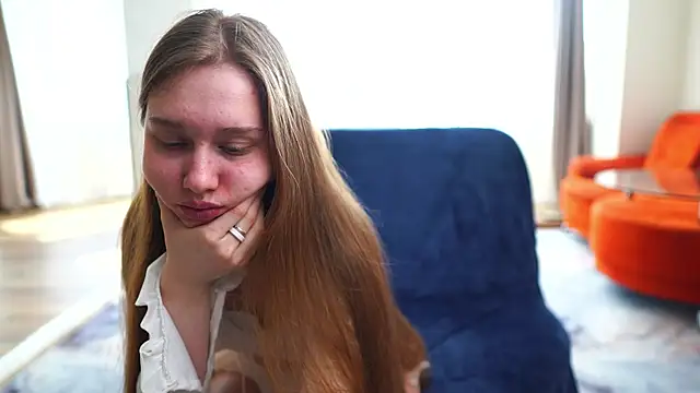 SharaNewbern online show from 04.16.26