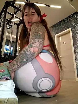 TattooGirlAlia online show from 12.12.24