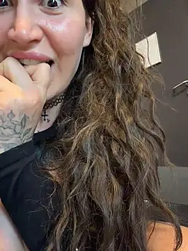 TattooGirlAlia online show from 07.03.26