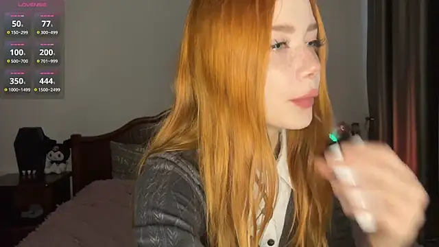 Snapshot of Kiralovessto chatting on 04.08.26 Kiralovessto online show from 04.08.26