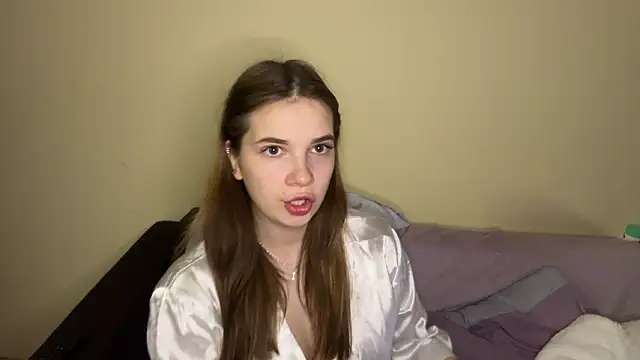 Snapshot of SoftIris_ chatting on 02.18.26 SoftIris online show from 02.18.26