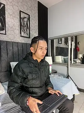 bliinkii and luka  online show from 02.24.26