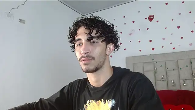 Caius fox online show from 03.21.26