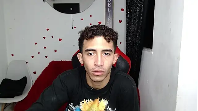 Caius fox online show from 03.30.26