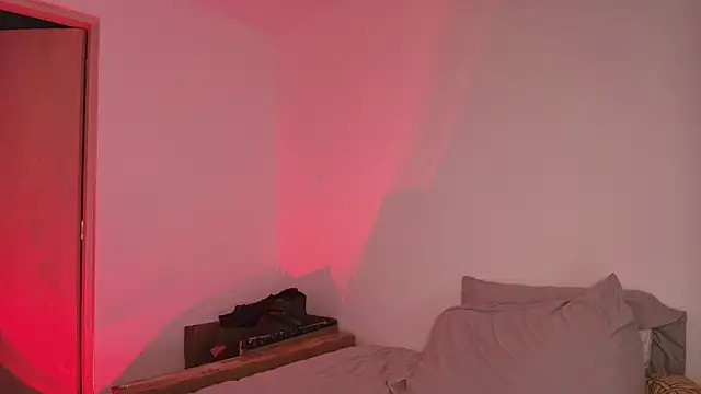 slowburnmystic online show from 07.08.26