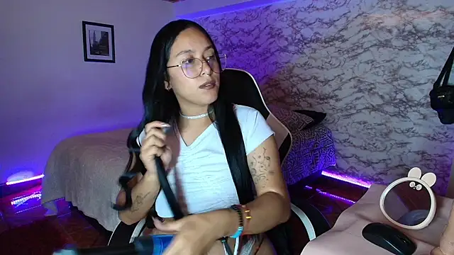 Snapshot of Camila_IRoose chatting on 03.19.26 Camila IRoose online show from 03.19.26