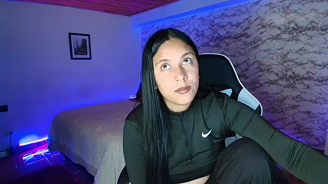 Snapshot of Camila_IRoose chatting on 04.16.26 Camila IRoose online show from 04.16.26