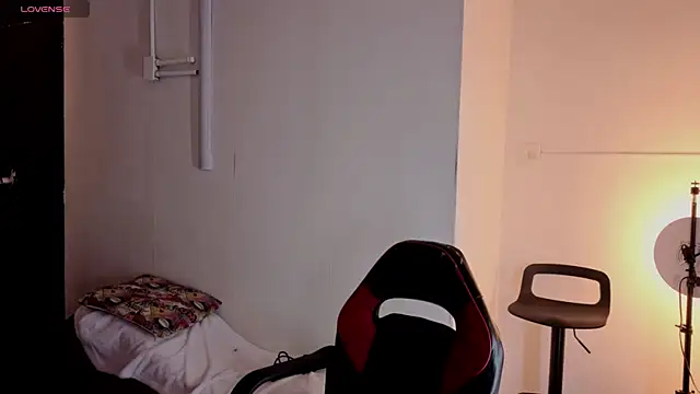 megara hott online show from 02.19.26