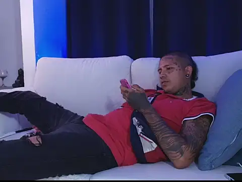 blackout9703 online show from 02.12.26