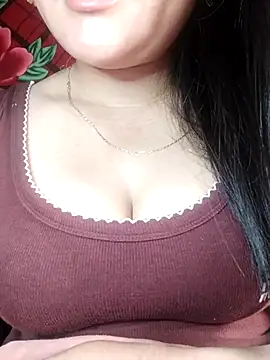 Snapshot of Reina_Fcup01 chatting on 02.11.26 Reina Fcup01 online show from 02.11.26