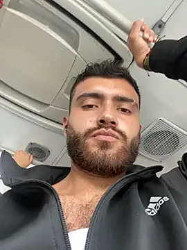 Snapshot of ryan_stone10 chatting on 02.01.26 ryan stone10 online show from 02.01.26