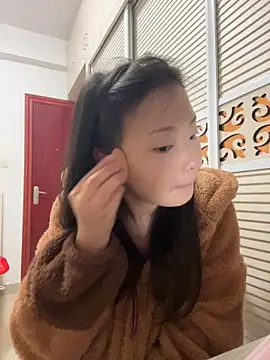 BIGBABYYEYE online show from 03.05.26