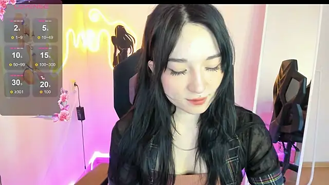 AliceeinWonderlanddd online show from 03.14.26