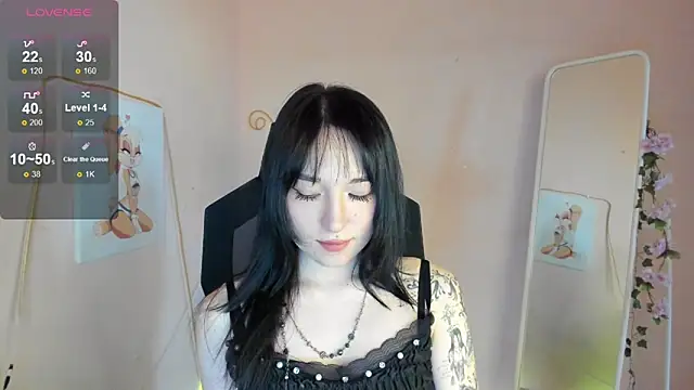 AliceeinWonderlanddd online show from 05.24.26