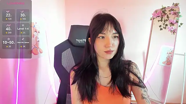 AliceeinWonderlanddd online show from 07.18.26