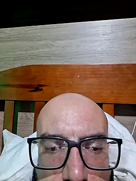 Snapshot of Robsonitj90 chatting on 02.03.26 Robsonitj90 online show from 02.03.26