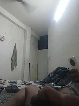 Snapshot of GTX-8194 chatting on 02.28.26 GTX-8194 online show from 02.28.26