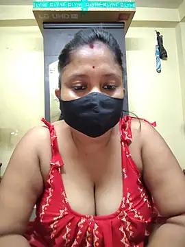Curvy Trisha online show from 05.28.26