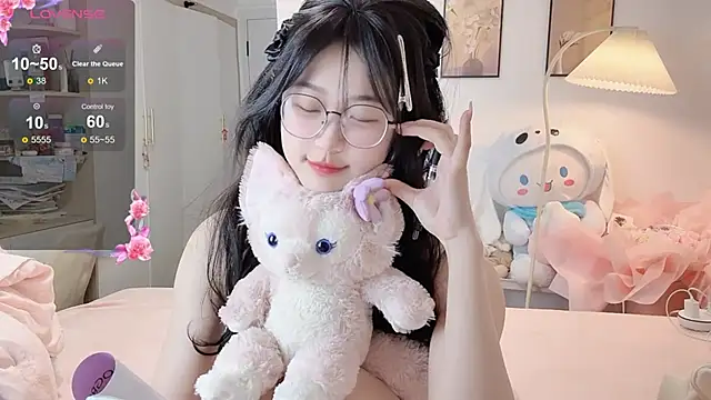 Luminous4173 online show from 02.12.26