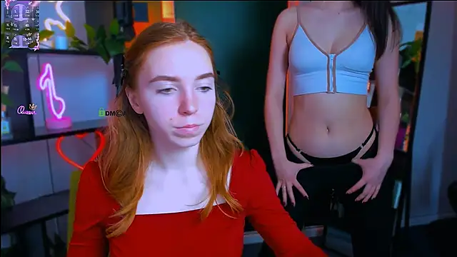 Snapshot of stella_flower chatting on 03.28.26 stella flower online show from 03.28.26