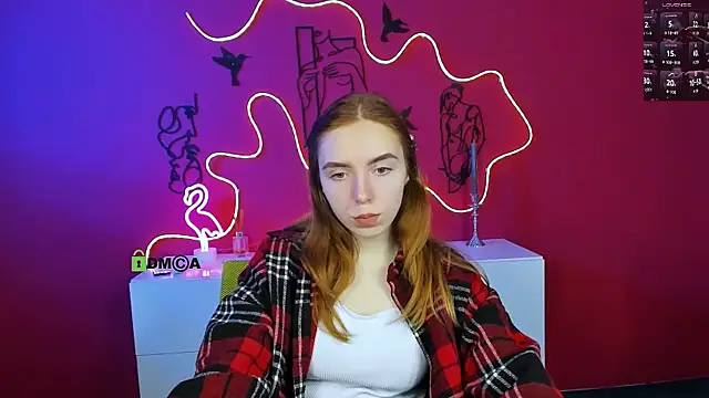 Snapshot of stella_flower chatting on 04.08.26 stella flower online show from 04.08.26