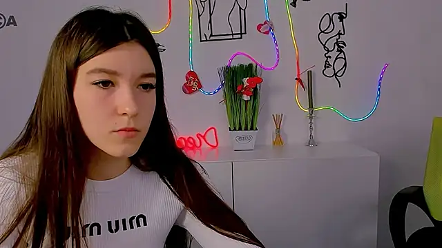 elis sunny online show from 02.13.26