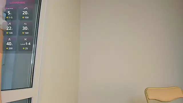 Snapshot of Helen__spark__ chatting on 02.13.26 Helen spark online show from 02.13.26