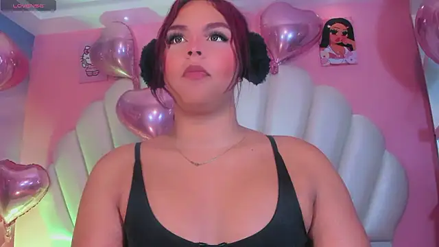 Maia Hotts online show from 02.14.26