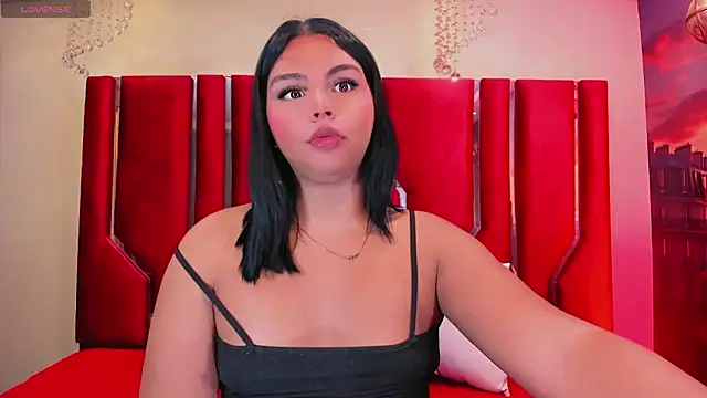 Maia Hotts online show from 03.21.26