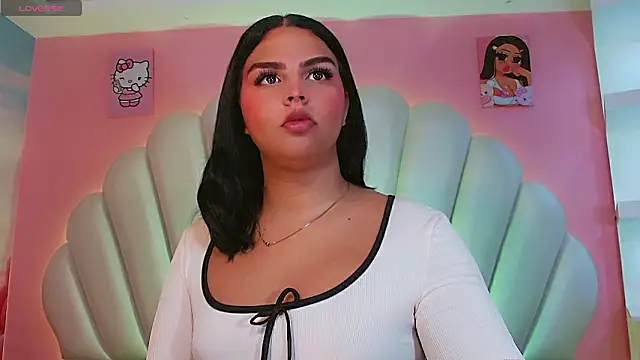 Maia Hotts online show from 03.29.26