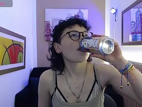 Snapshot of samantta_ink chatting on 02.25.26 samantta ink online show from 02.25.26