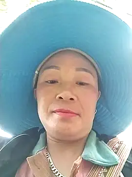 Neoone 1 online show from 04.11.26