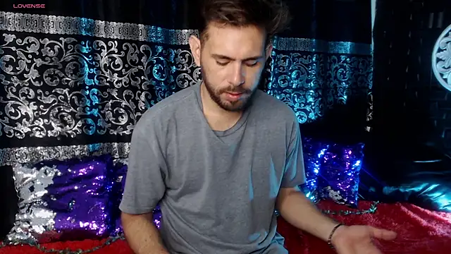 Snapshot of dany_ray chatting on 02.04.26 dany ray online show from 02.04.26